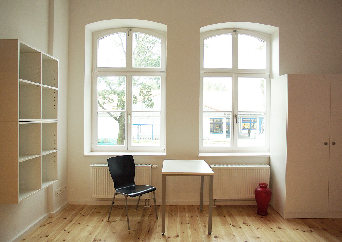 ank76 Foto 05 Altbau Innenansicht Wohnen Interieur Greifswald Büro Labs von Helmolt Architekt Berlin Falkensee