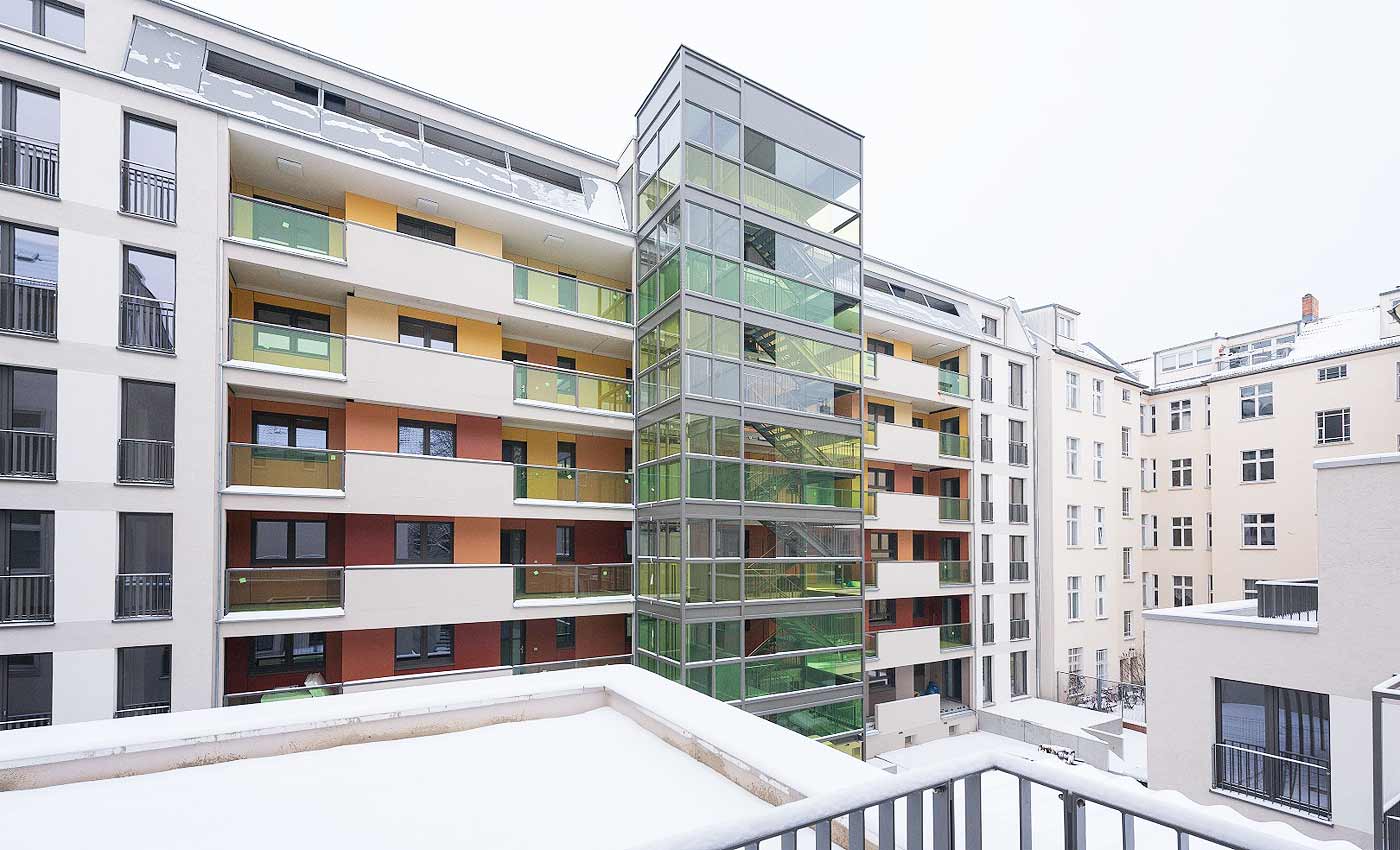 gae89 Ansicht Laubengang Wohnungsneubau Gaertnerstrasse Berlin Kai Schreiber Architekt Berlin