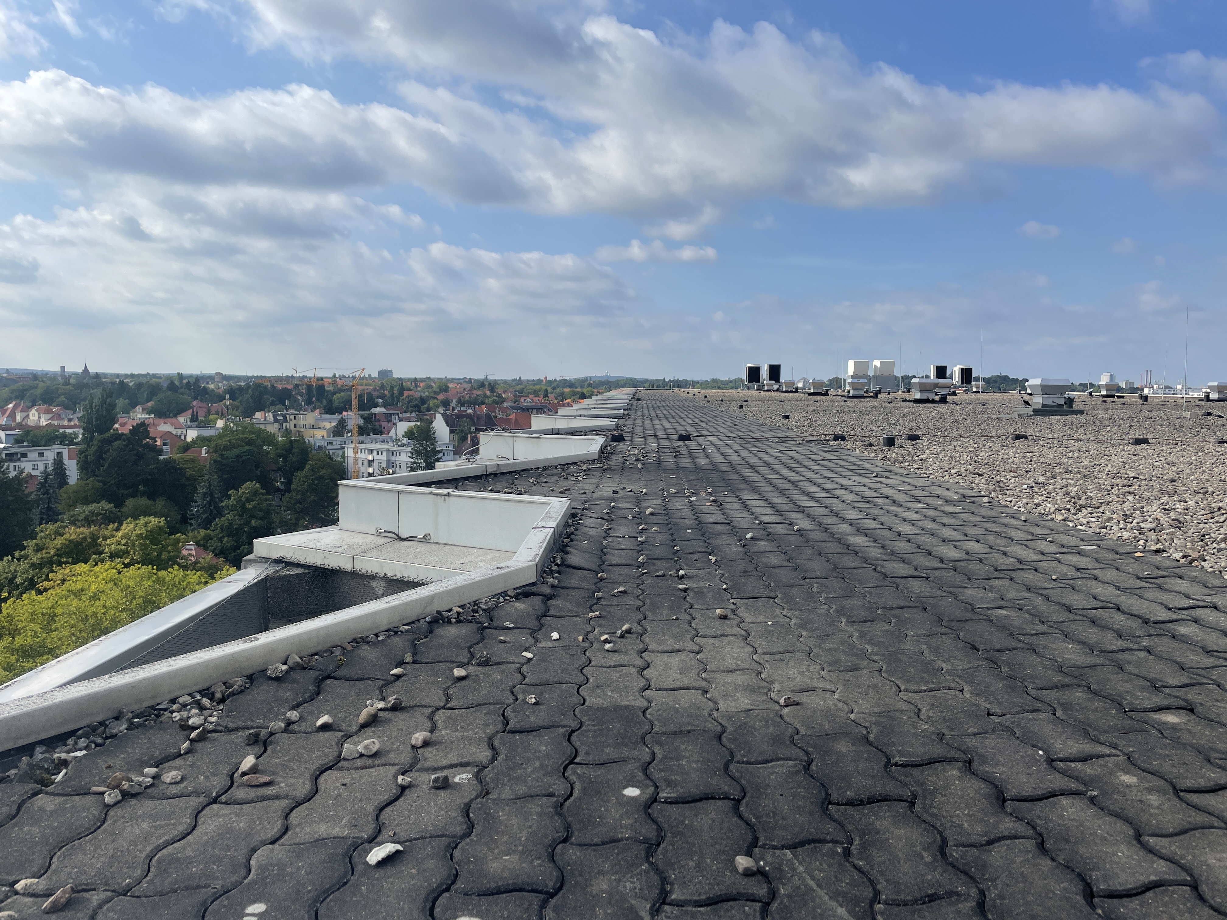 rup25 Dachsanierung Flachdach Krankenhaus Berlin Charite Büro Labs von Helmolt Architekt Berlin Falkensee Kremmen